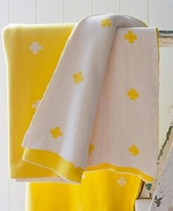 Jamie Kay Cross Blanket - Lemon & Whie