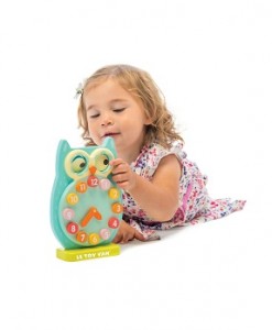 Petilou Blink Owl Clock