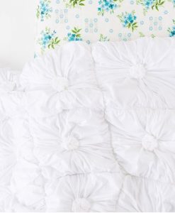 Rosette Cot Quilt Organic White